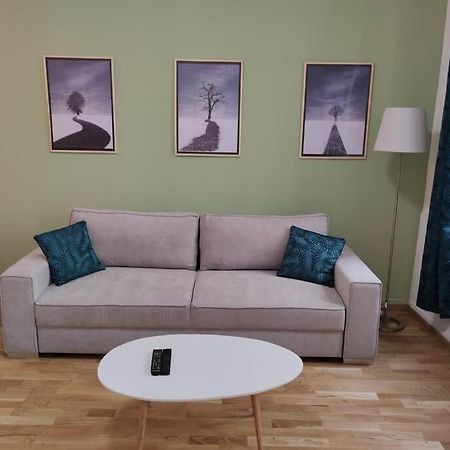 Joli T2 Proche Vieux-Port, Terrasses Du Port Et Metro Joliette Daire Marsilya Dış mekan fotoğraf