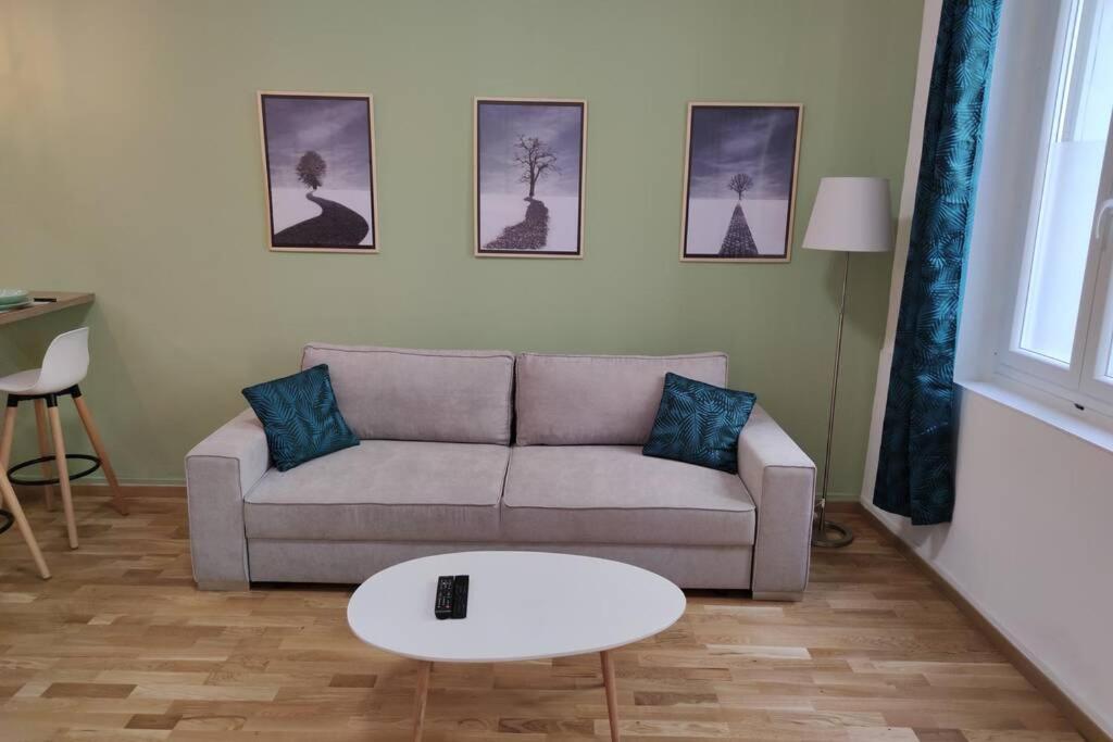 Joli T2 Proche Vieux-Port, Terrasses Du Port Et Metro Joliette Daire Marsilya Dış mekan fotoğraf